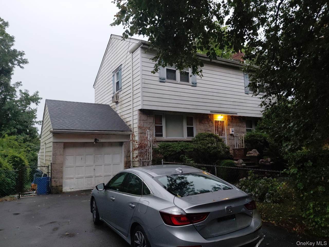 295 Hussey Road - Photo 1