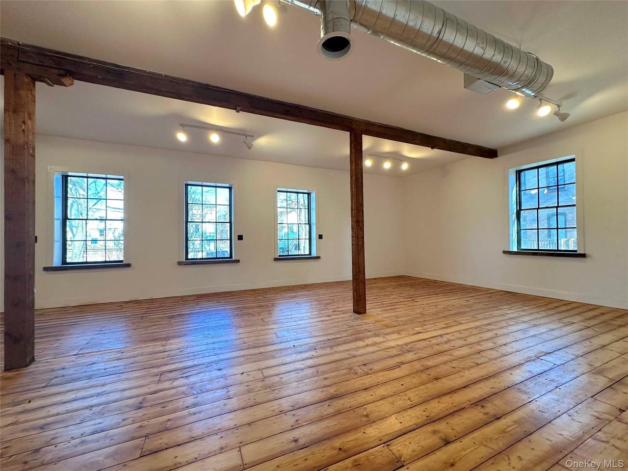46 Chambers Street - Photo 1