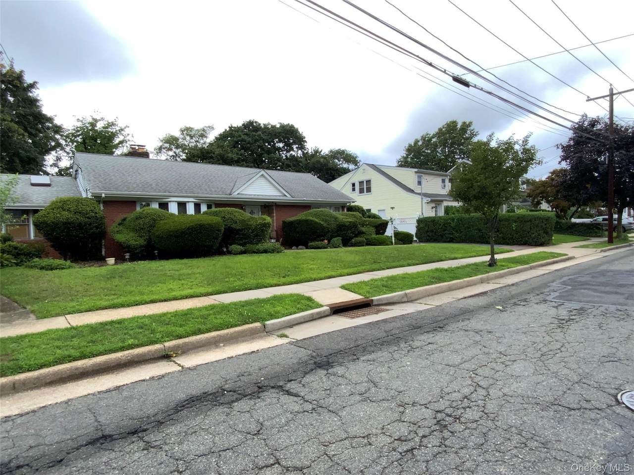 155 Fairview Boulevard - Photo 1