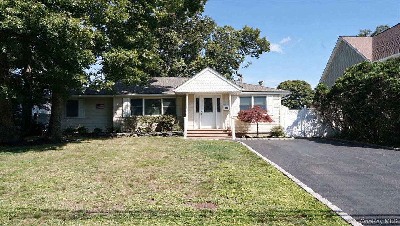 15 Marianna Place - Photo 1
