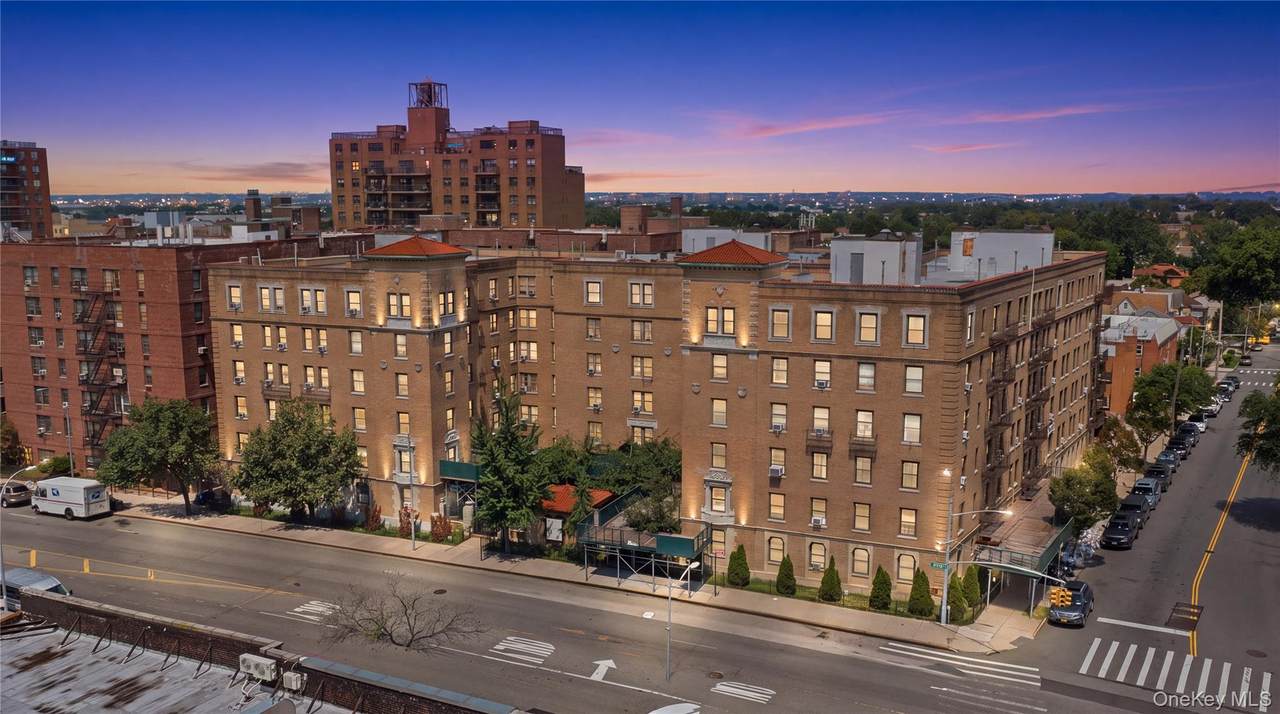 148-09 Northern Boulevard - Photo 1