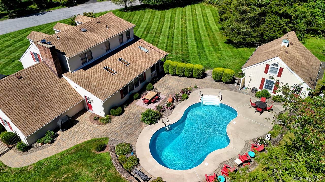 1 Cedar Hill Drive - Photo 1