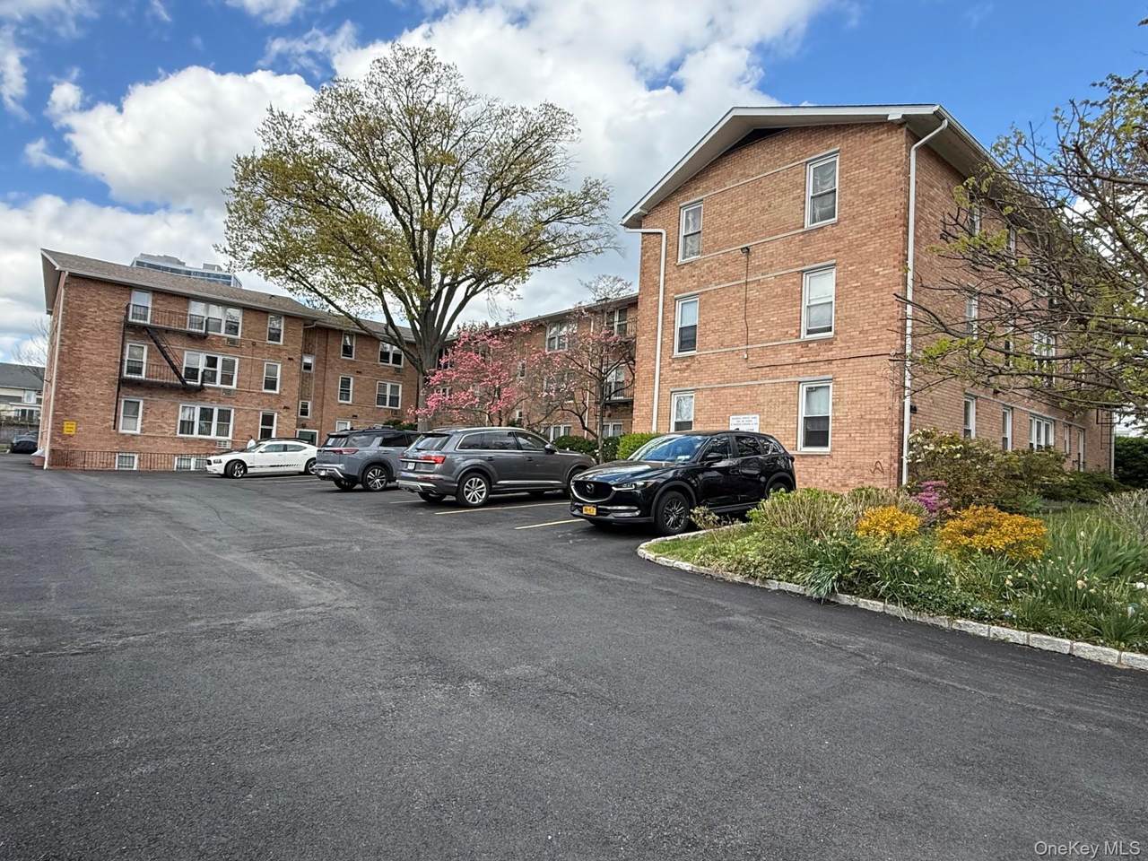 25 Trinity Place - Photo 1