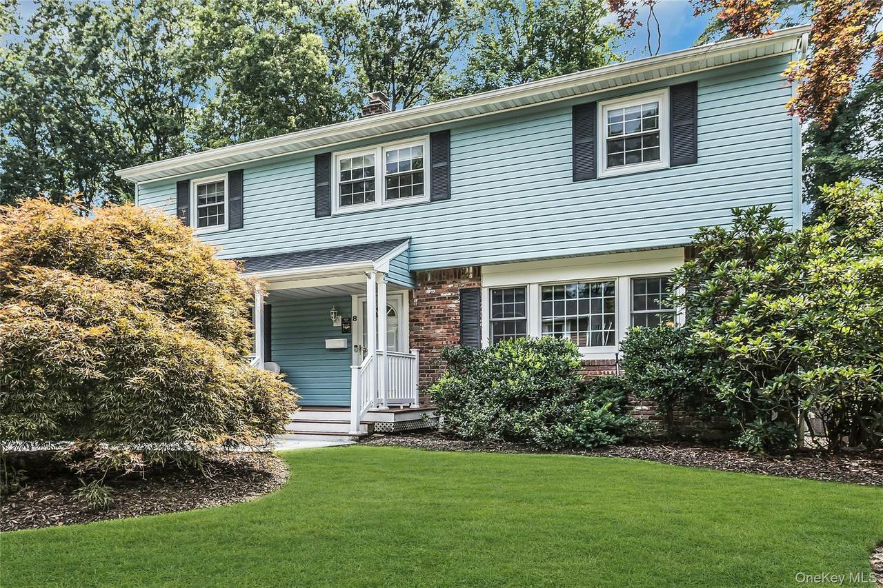 8 Lenmore Drive - Photo 1