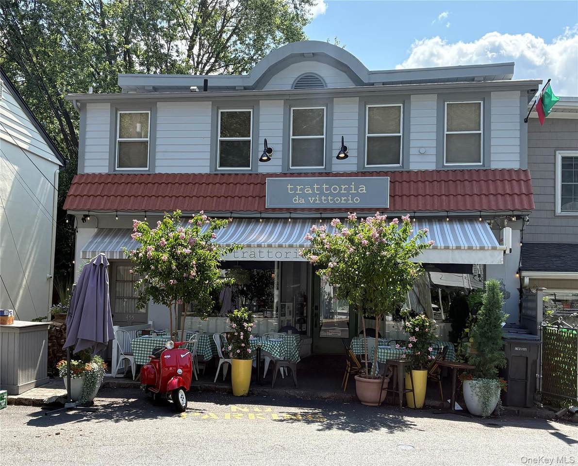 453-455 Piermont Avenue - Photo 1