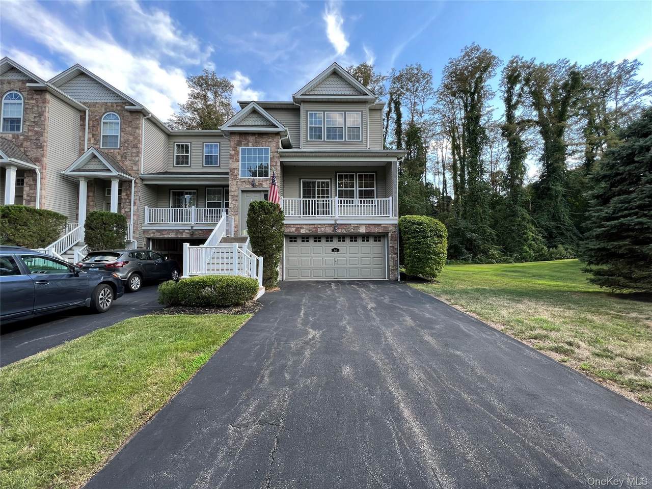 61 River Drive - Photo 1