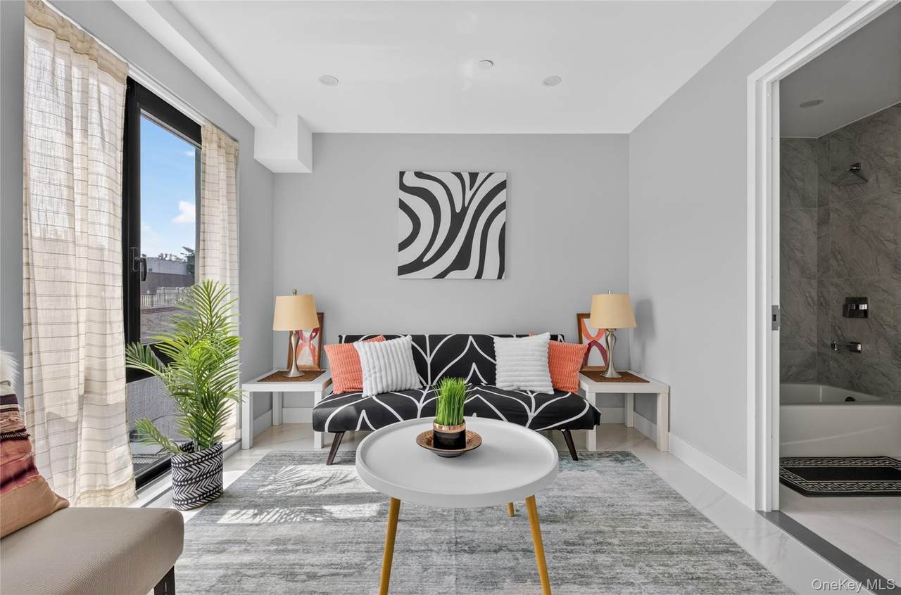 643 5th Avenue - Photo 1