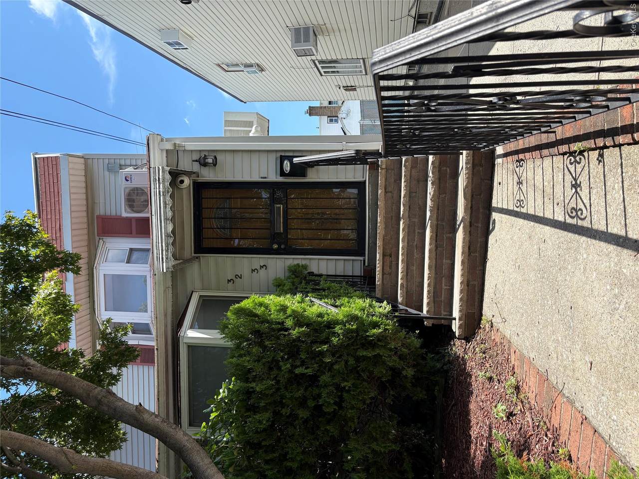 3233 200 Street - Photo 1