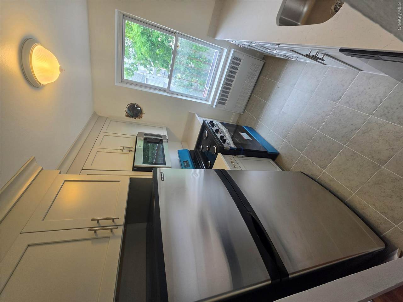 160 Centre - Photo 1