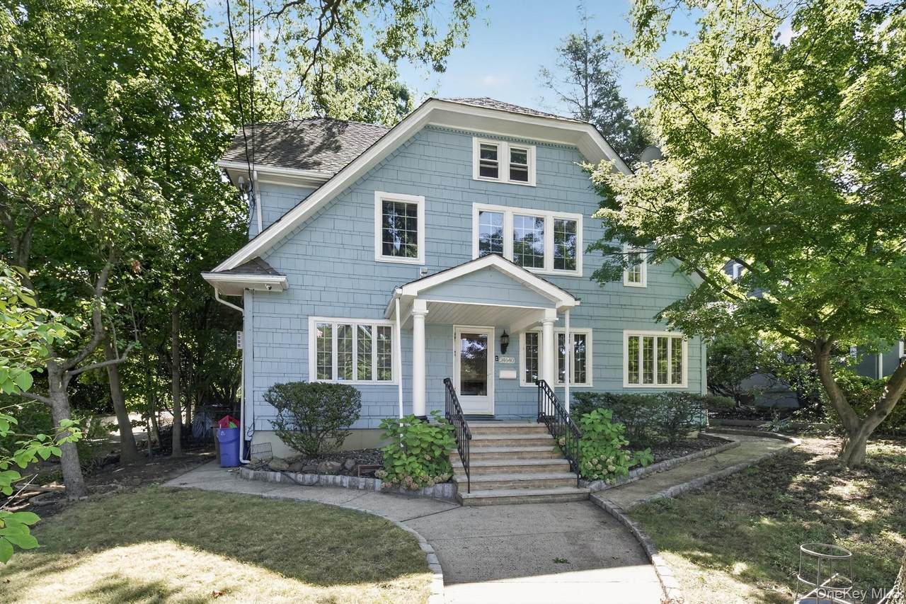 24640 Alameda Avenue - Photo 1