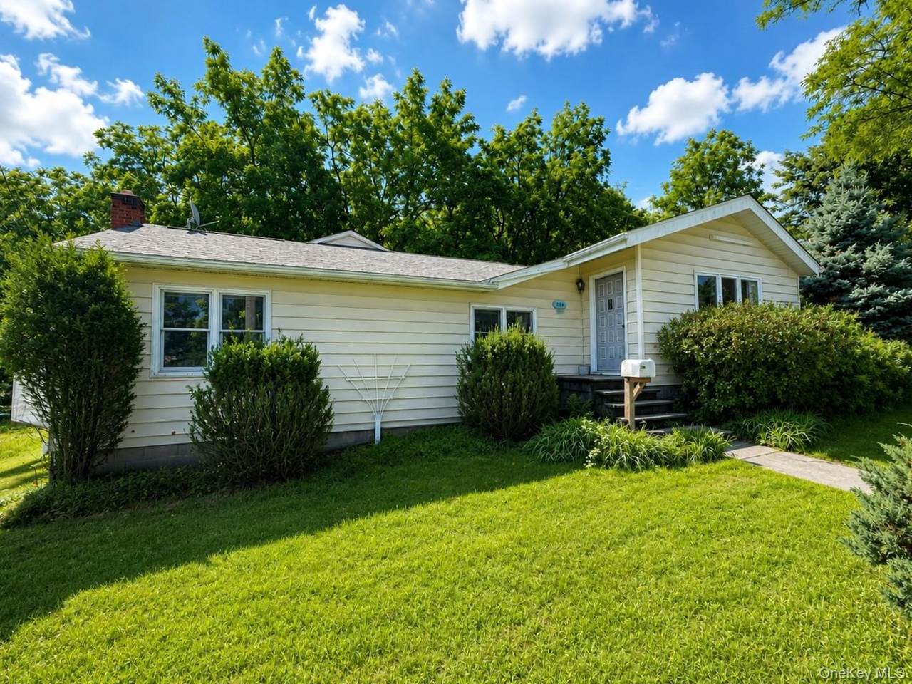 112 Glen Street - Photo 1