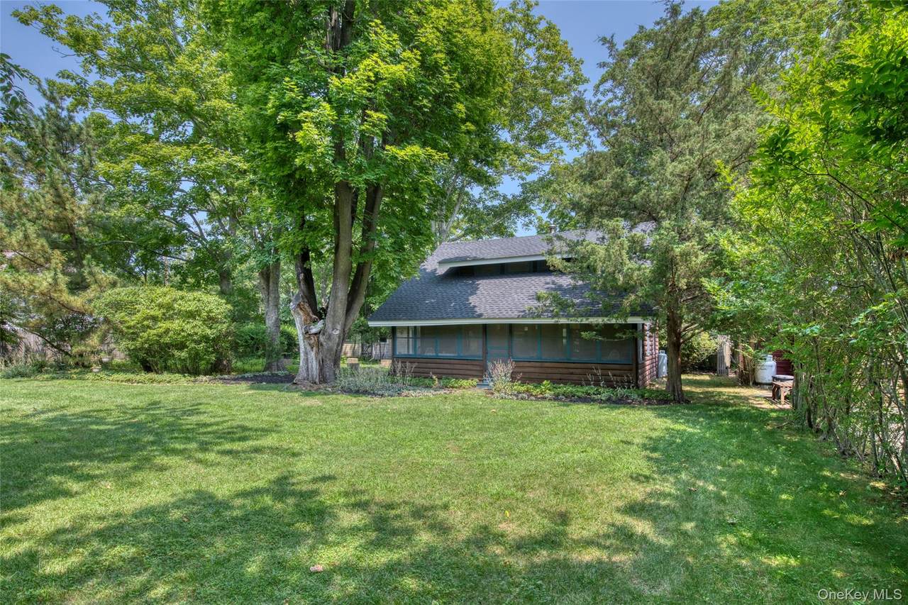 44 (1180) Sound Road - Photo 1