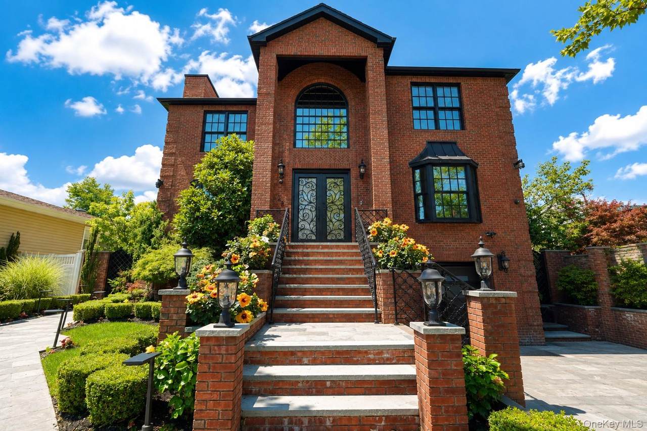 28 Durges Street - Photo 1
