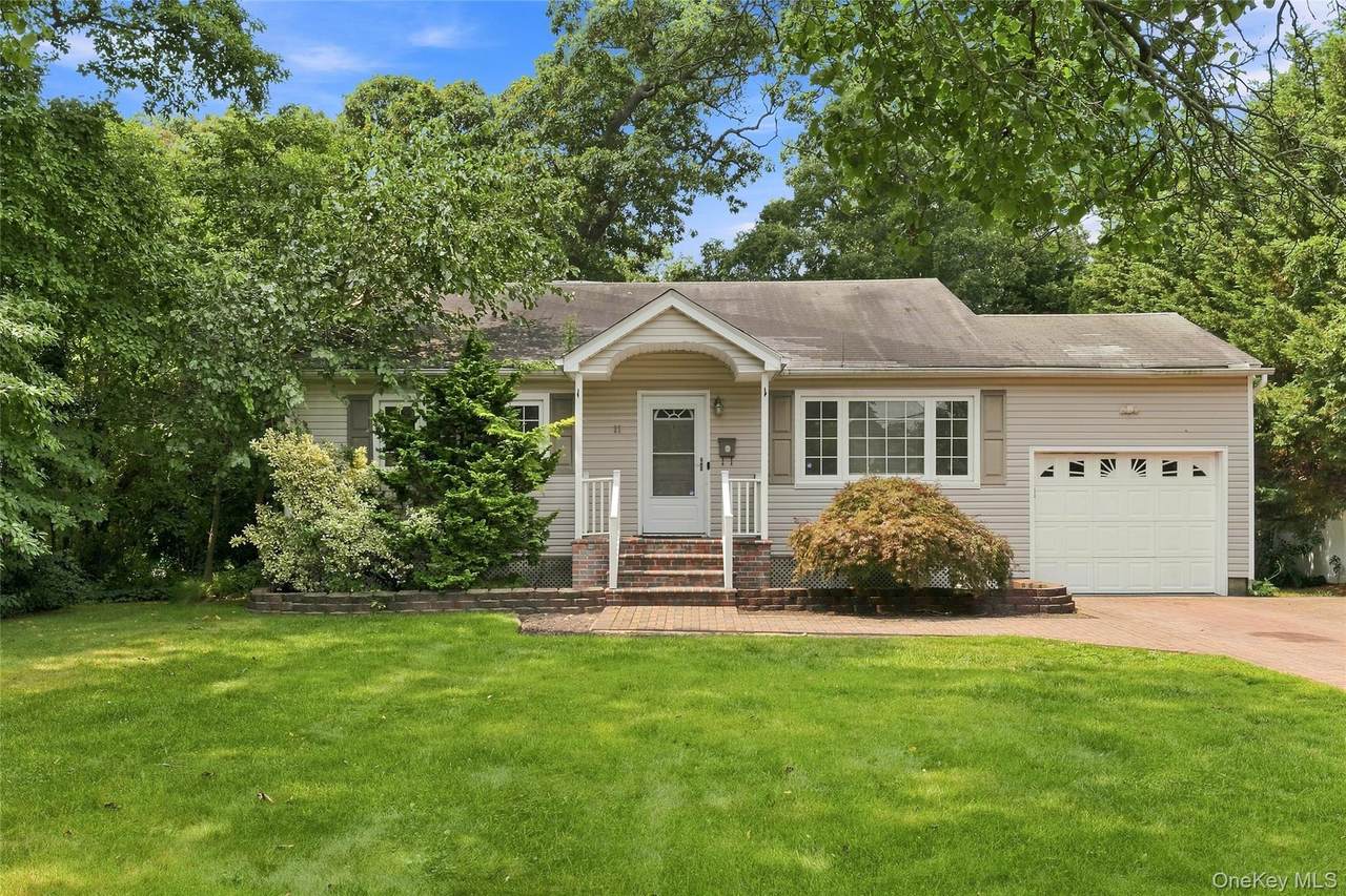 27 Ketcham Avenue - Photo 1