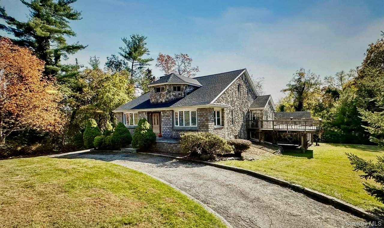 24 Old Knollwood Road - Photo 1