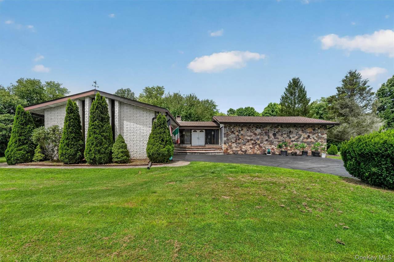 9 Carpenter Road - Photo 1