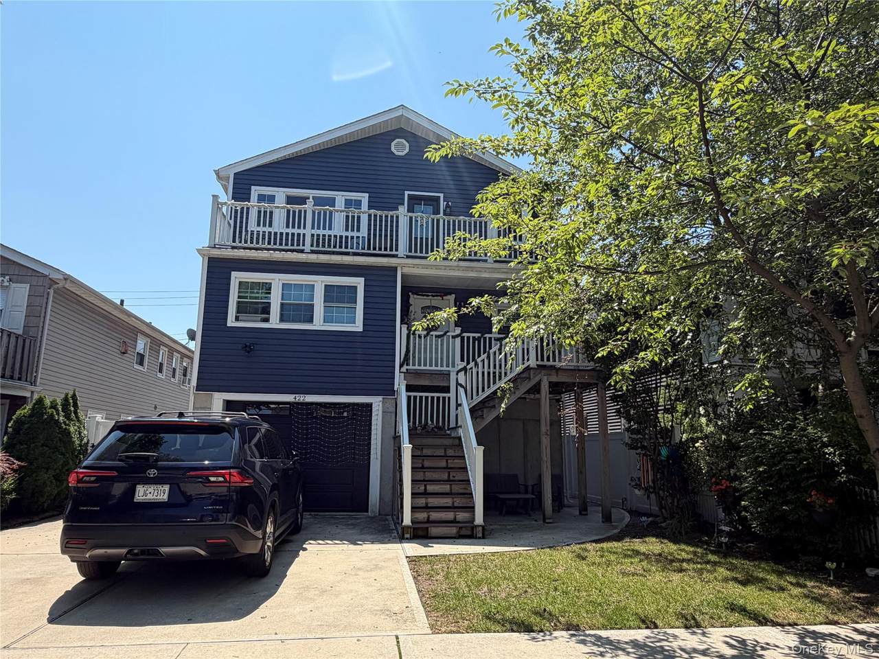 422 Chester Street - Photo 1