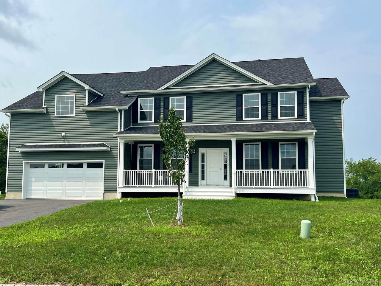 47 Dartmouth Drive - Photo 1