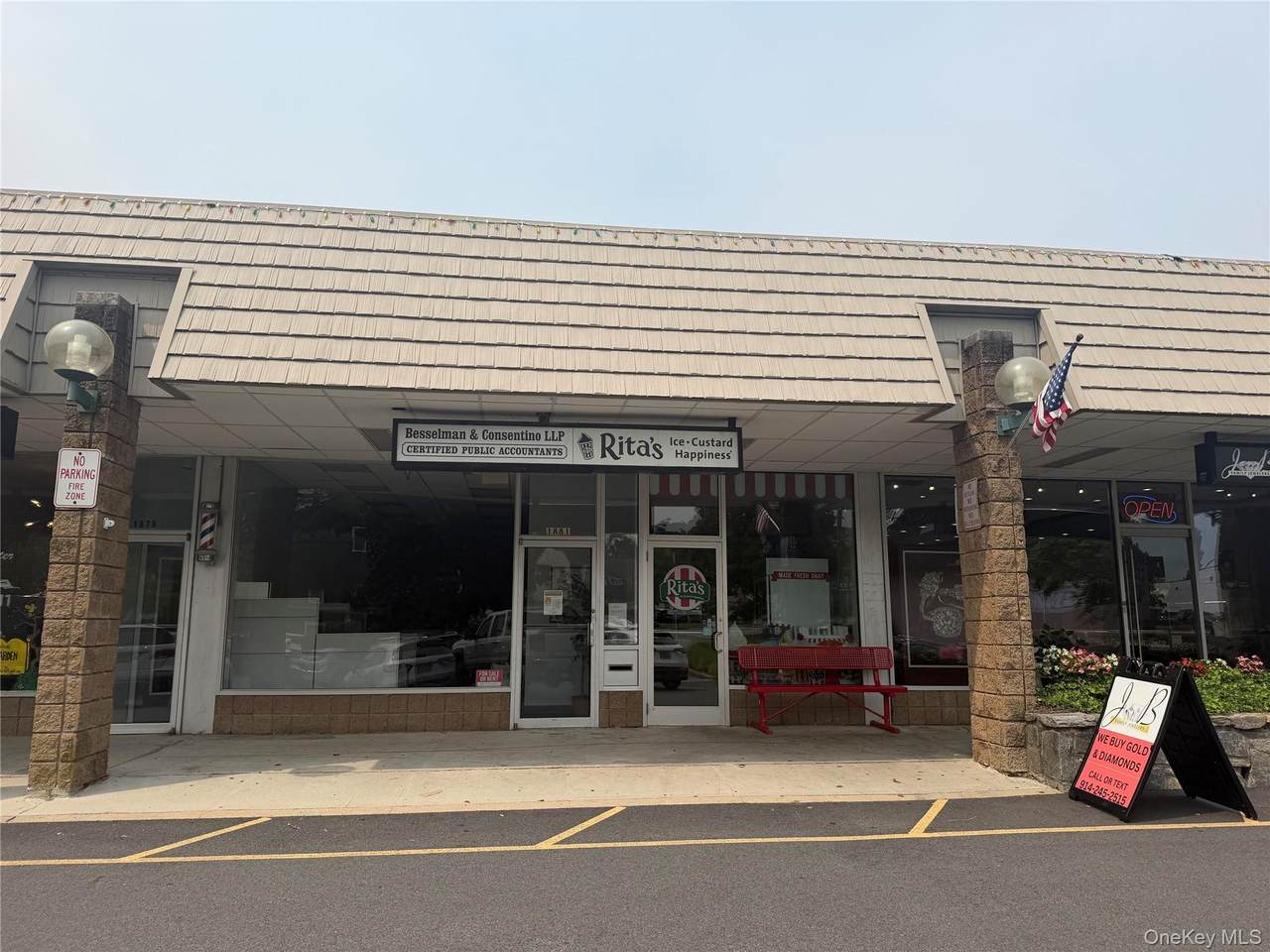 1881 Commerce Street - Photo 1