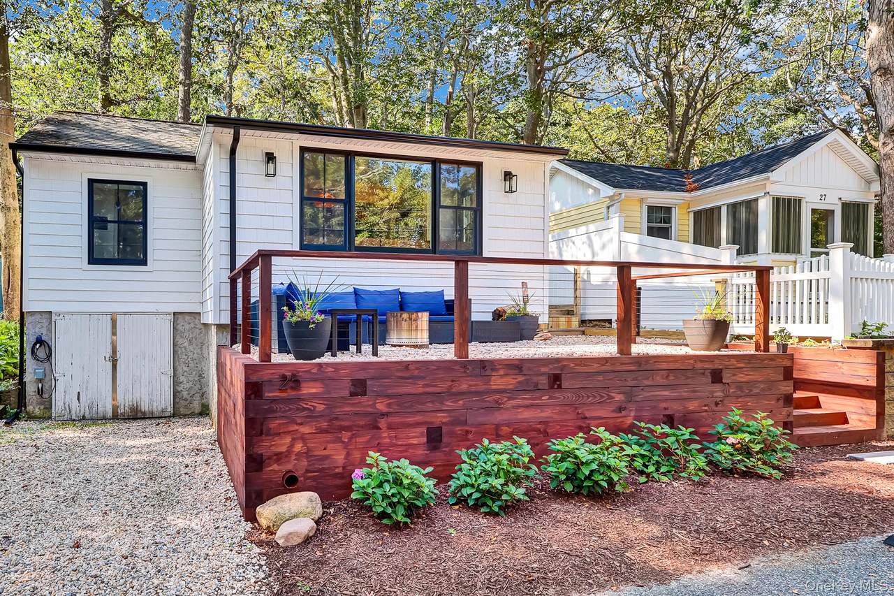 25 Cottage Road - Photo 1
