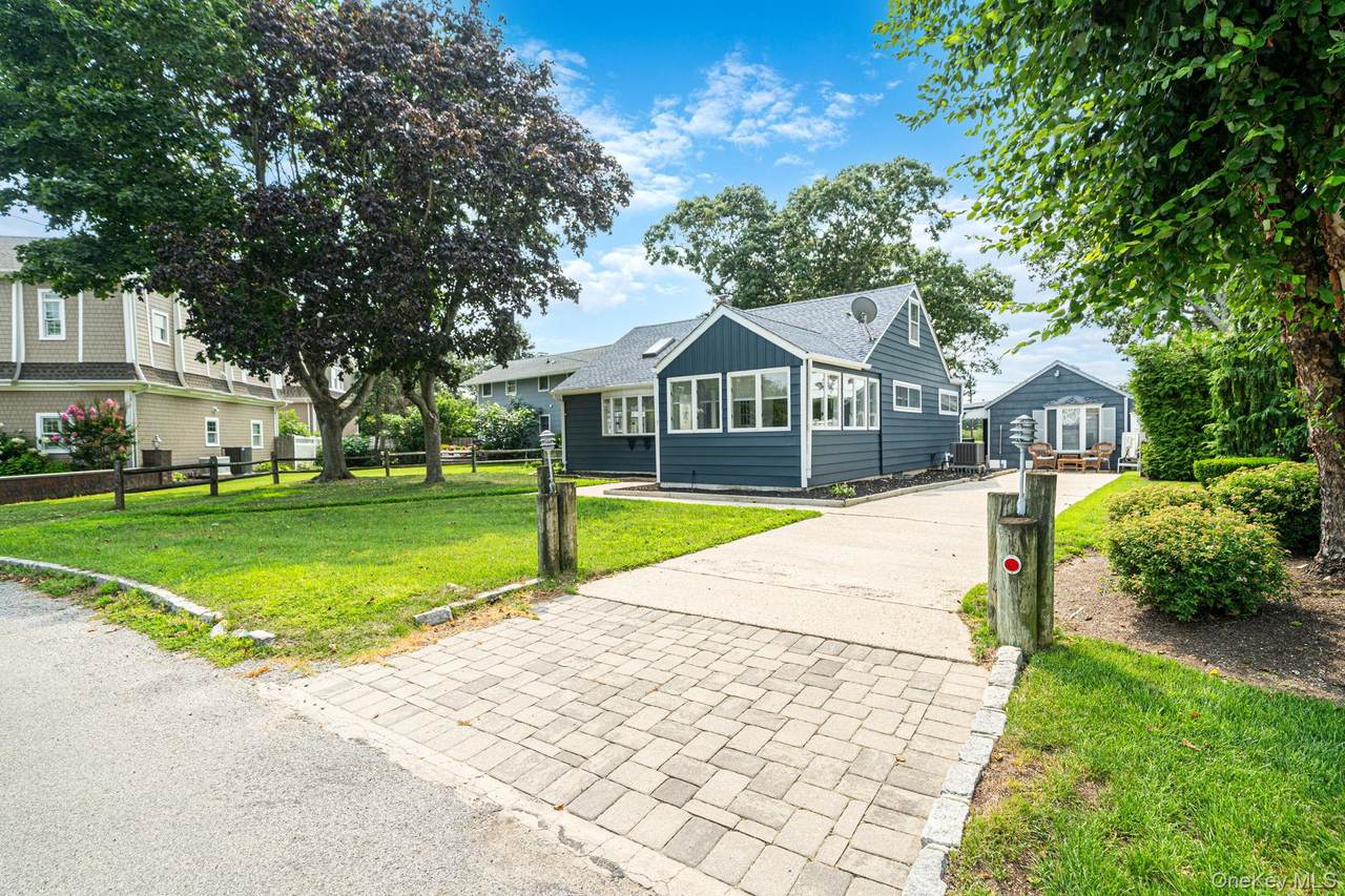 7 Oak Drive - Photo 1