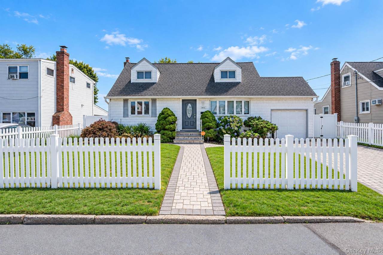 1032 Hamilton Avenue - Photo 1