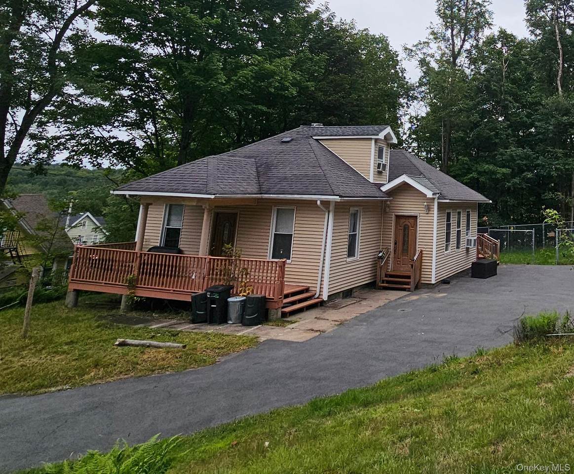 286 Main Street - Photo 1