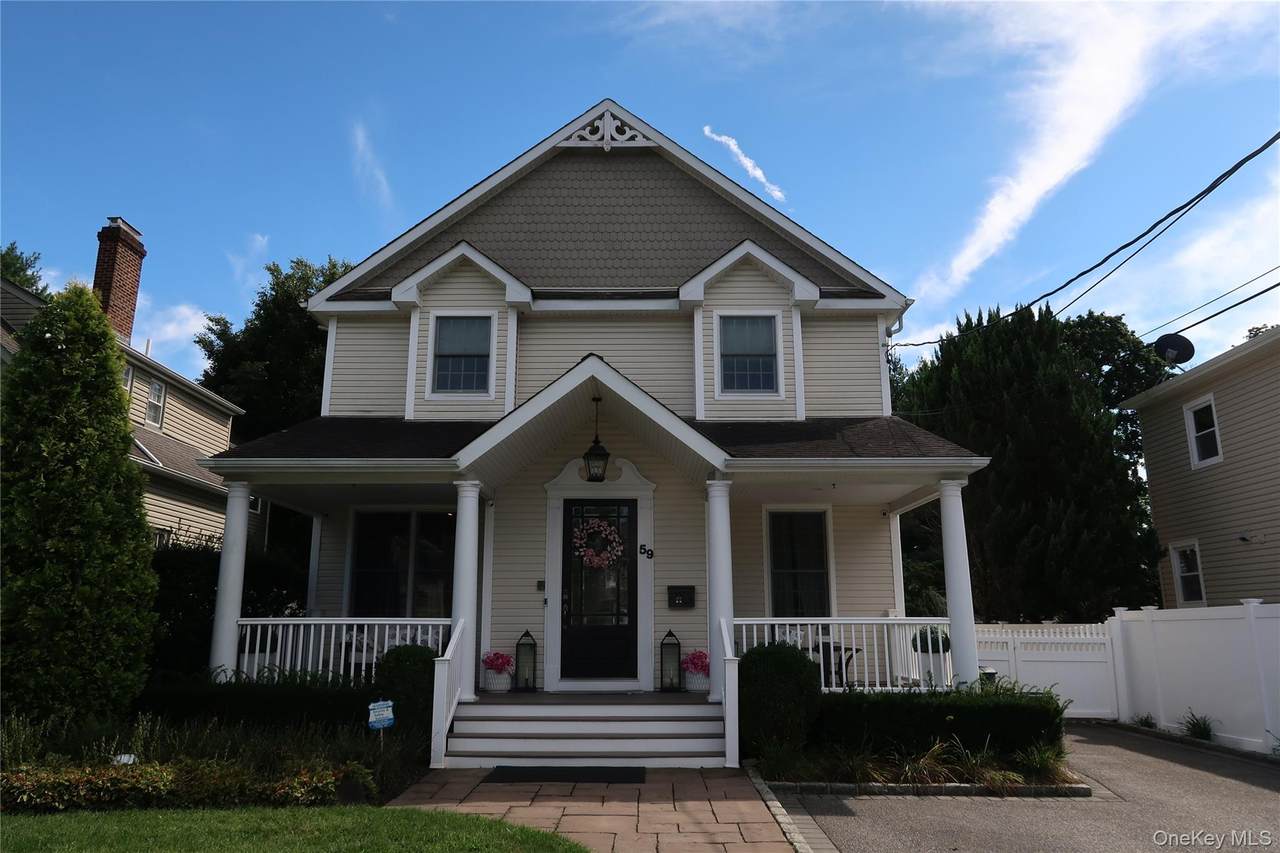 59 Meadowbrook Road - Photo 1