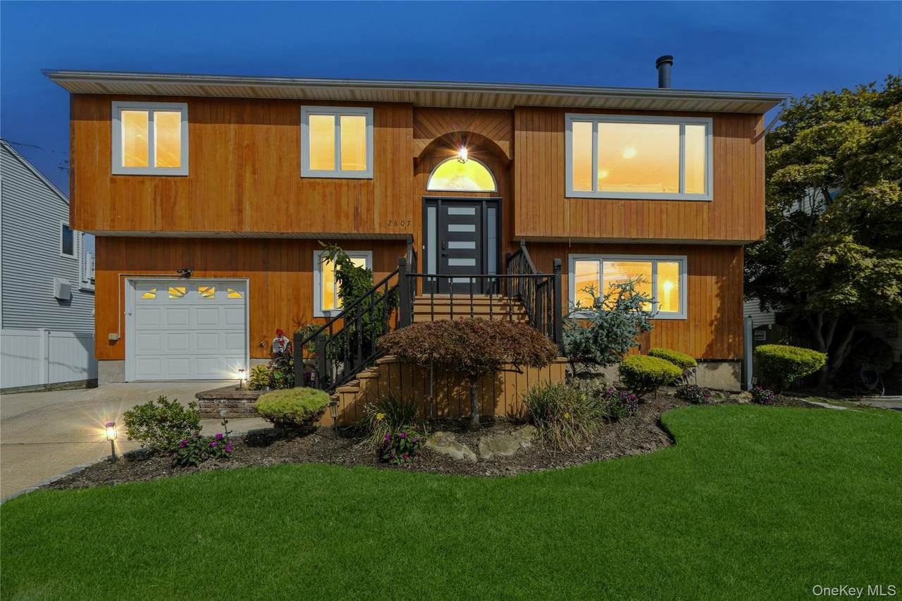2607 Island Channel Road - Photo 1