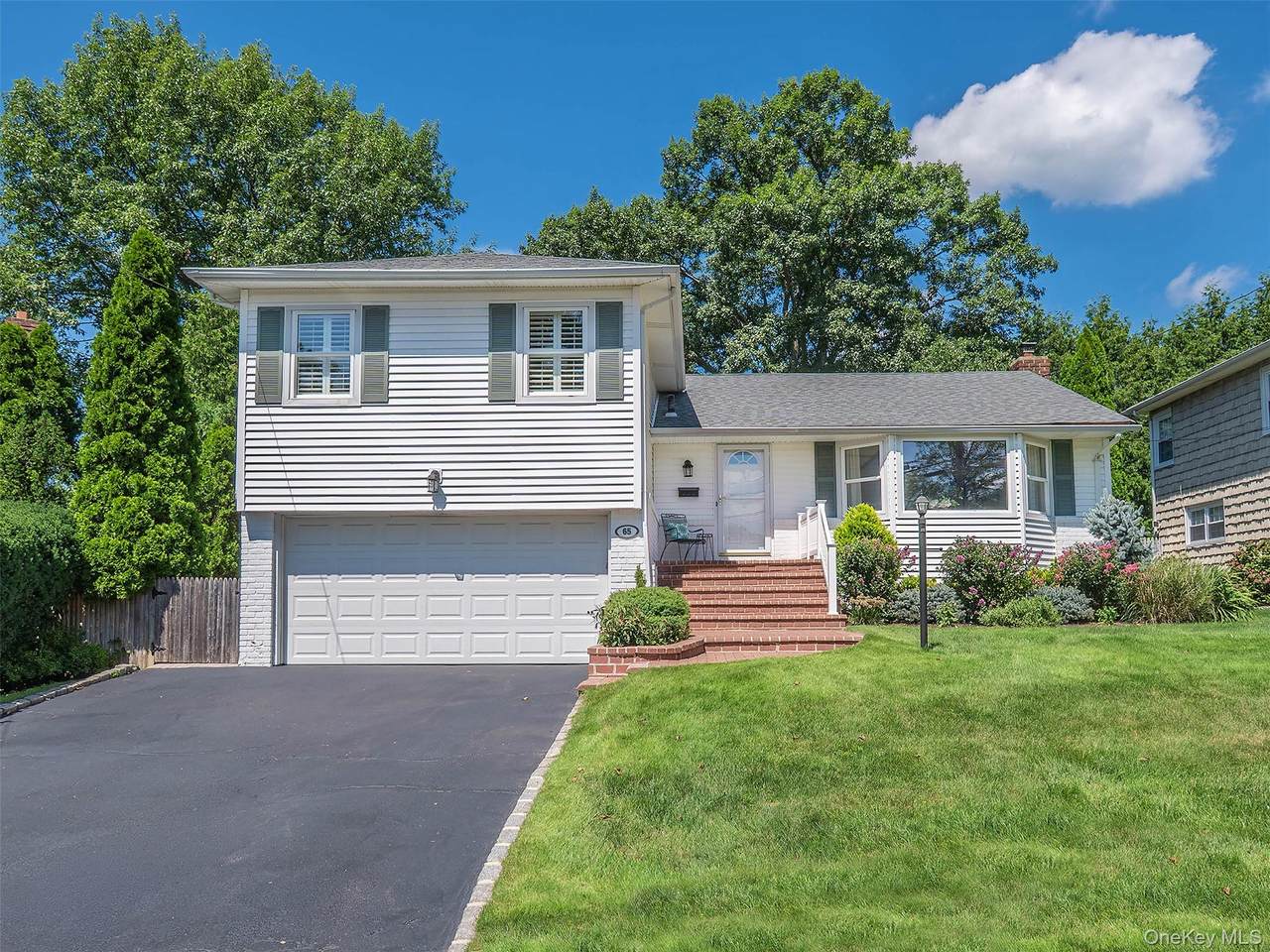 65 Essex Court - Photo 1