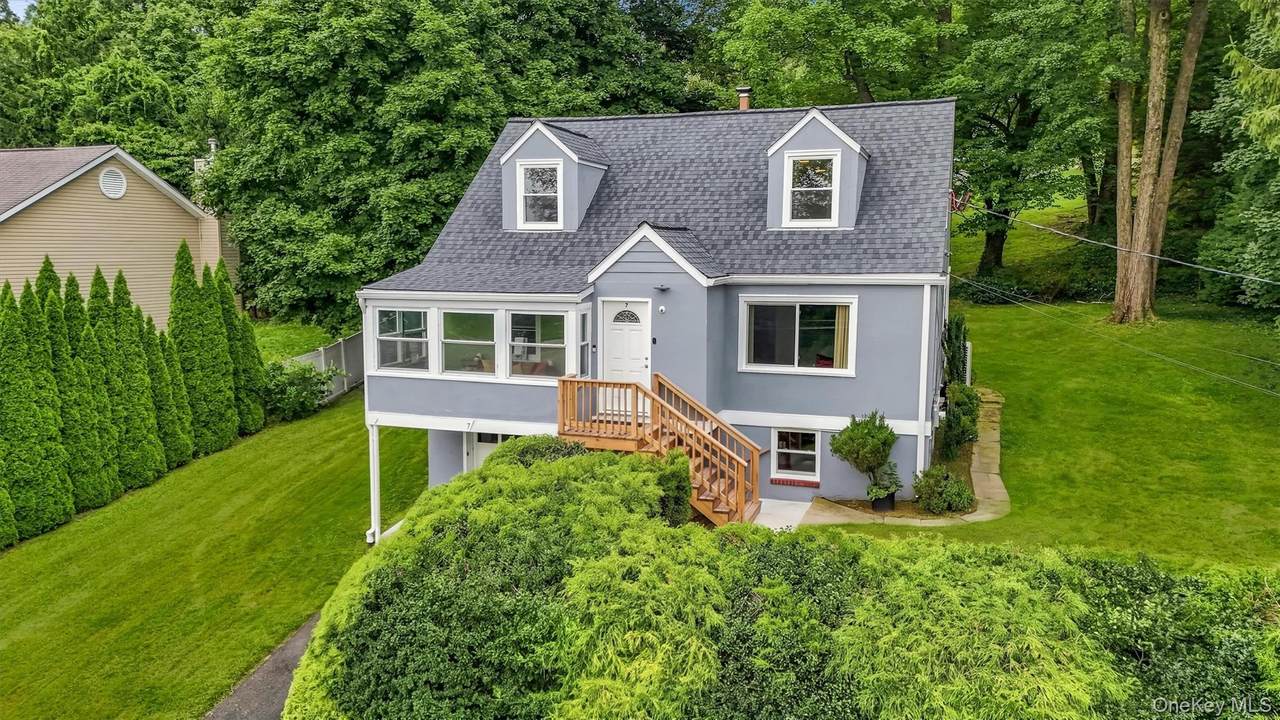 7 Highland Drive - Photo 1