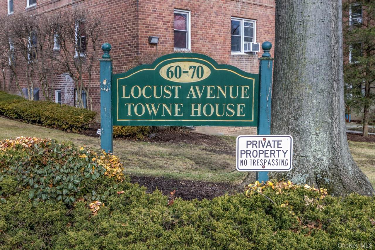 70 Locust - Photo 1
