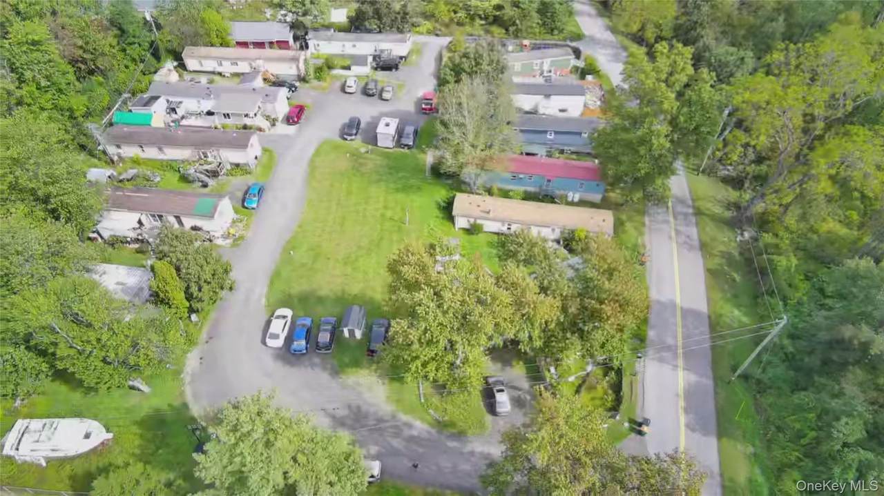 121 Cooper Road - Photo 1