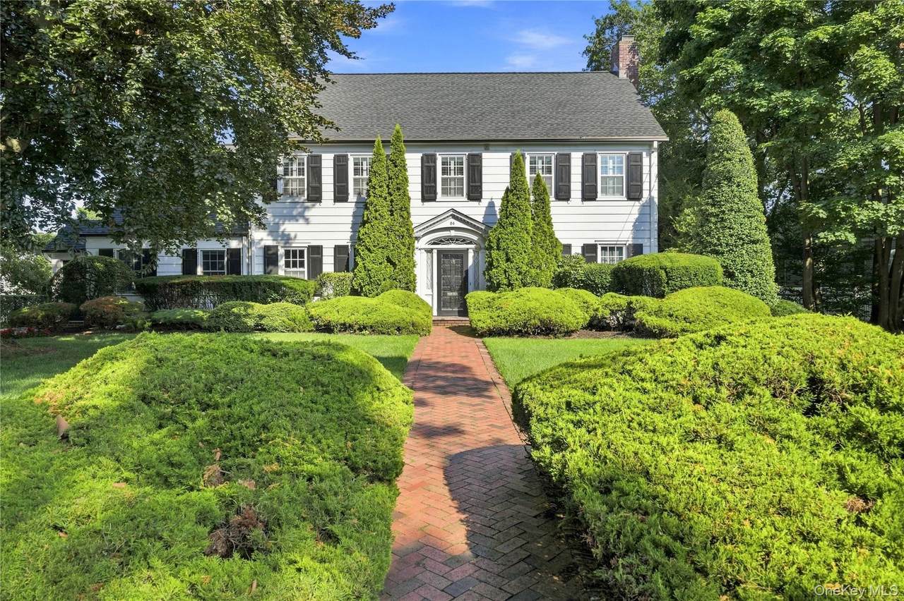 84 Ocean Avenue - Photo 1