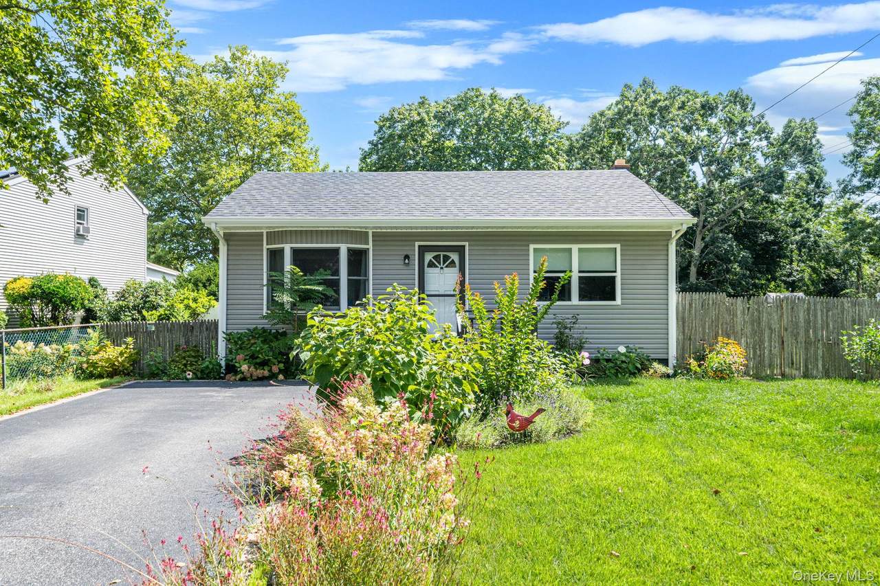 12 Allanwood Drive - Photo 1