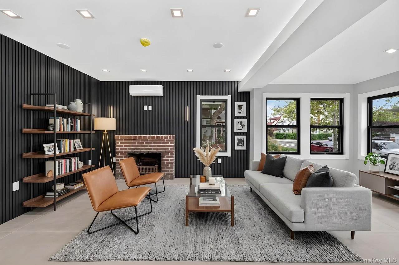11137 196th Street - Photo 1