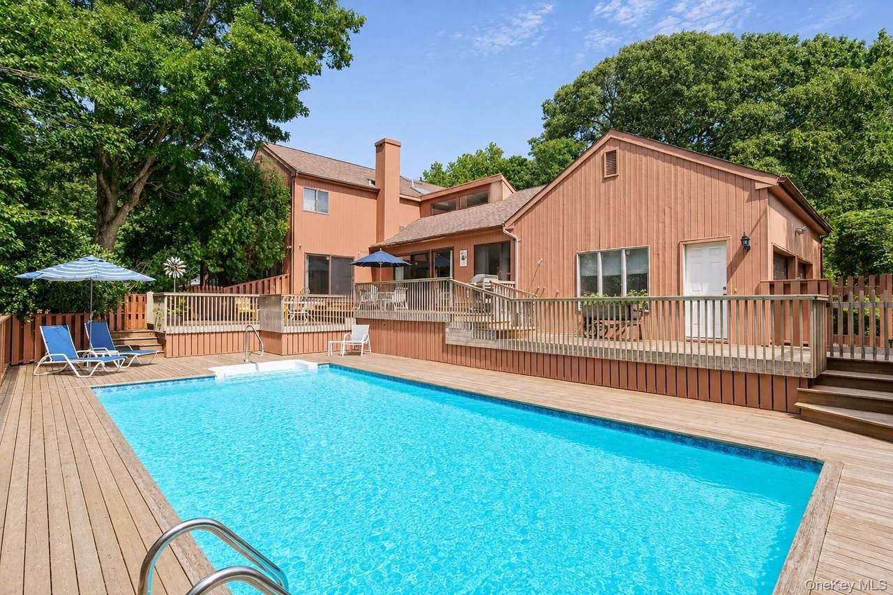 39 Spring Pond Lane - Photo 1