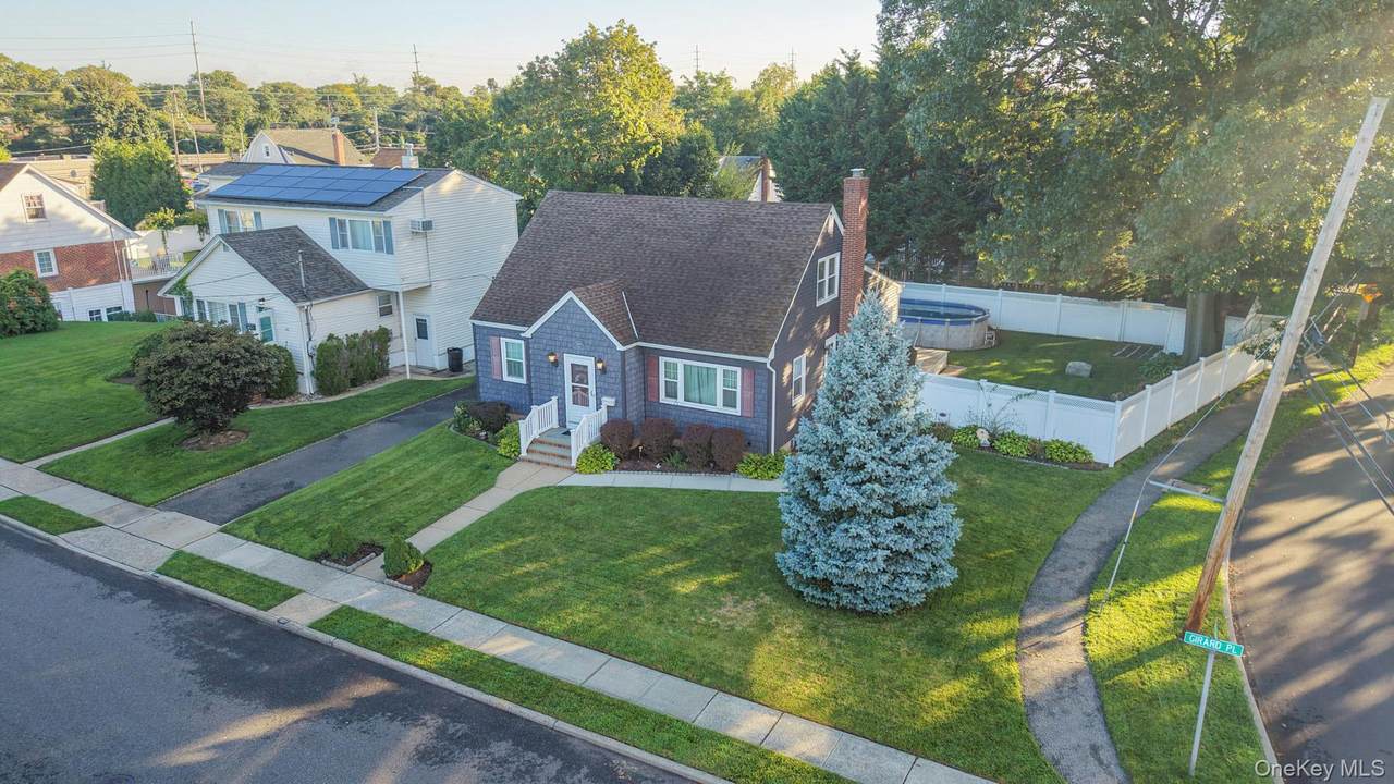 2297 Girard Place - Photo 1