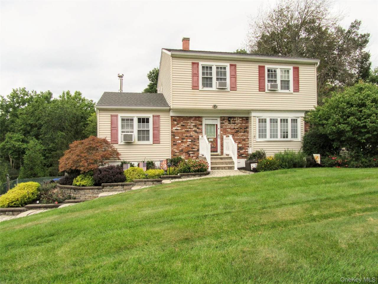 171 Barnes Road - Photo 1
