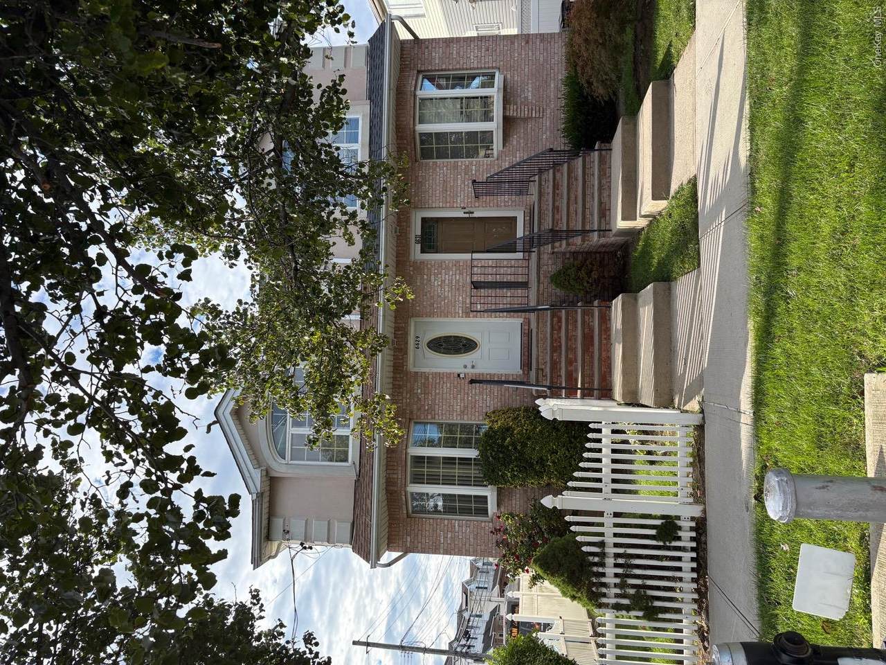 6629 Avenue N - Photo 1
