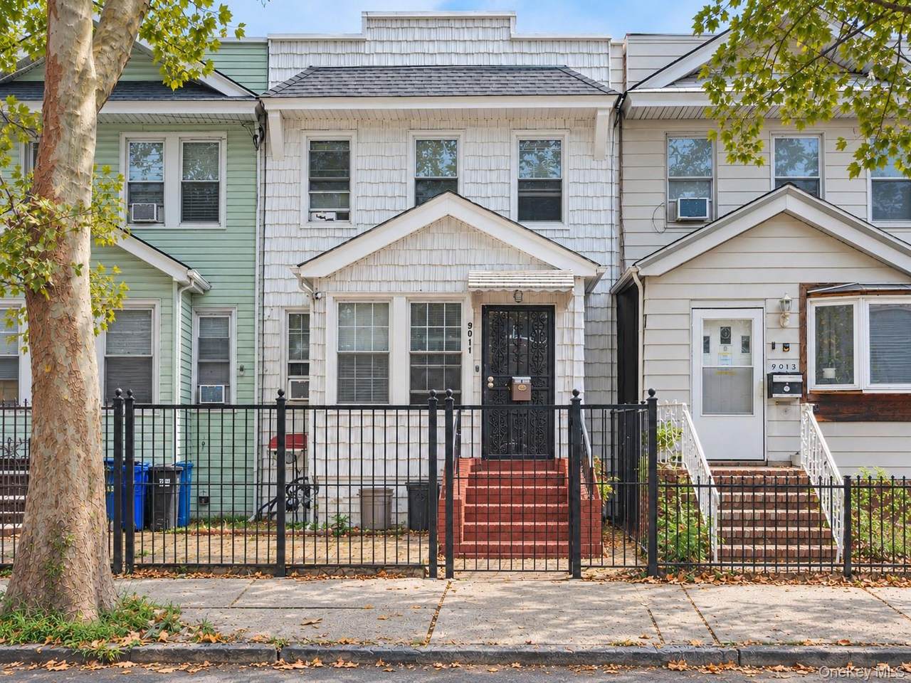 90-11 80th Street - Photo 1