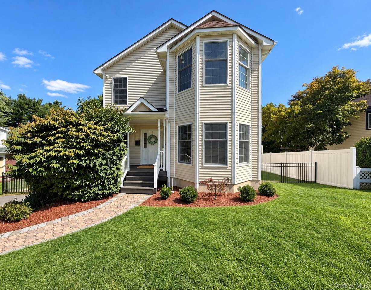 28 Hewitt Street - Photo 1