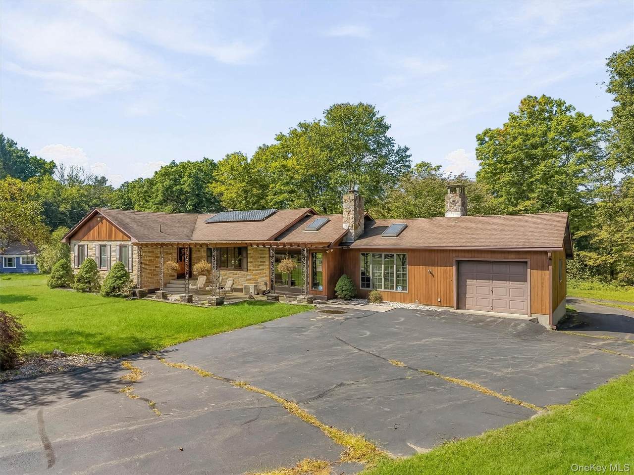 379 Neversink Drive - Photo 1