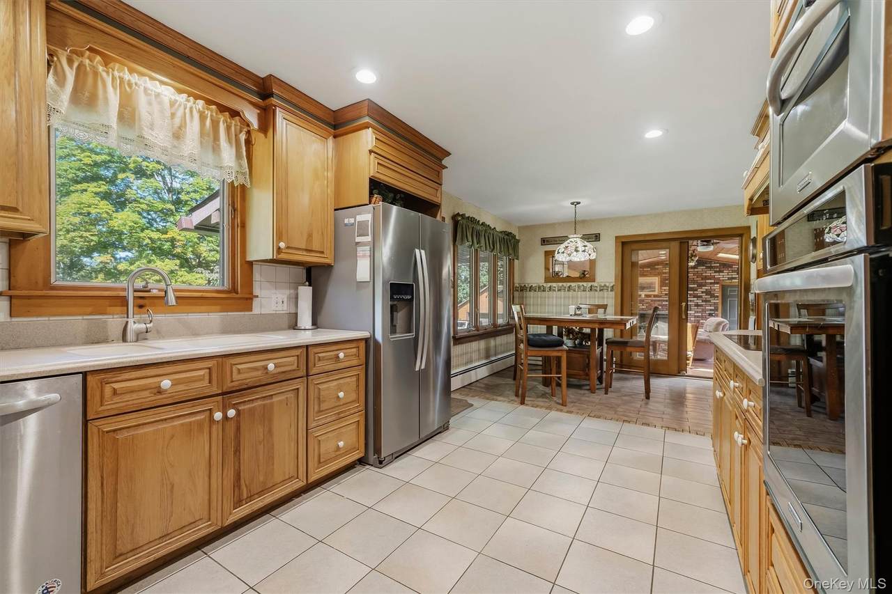 https://bt-photos.global.ssl.fastly.net/wpmls/1280_boomver_1_1047877-1.jpg