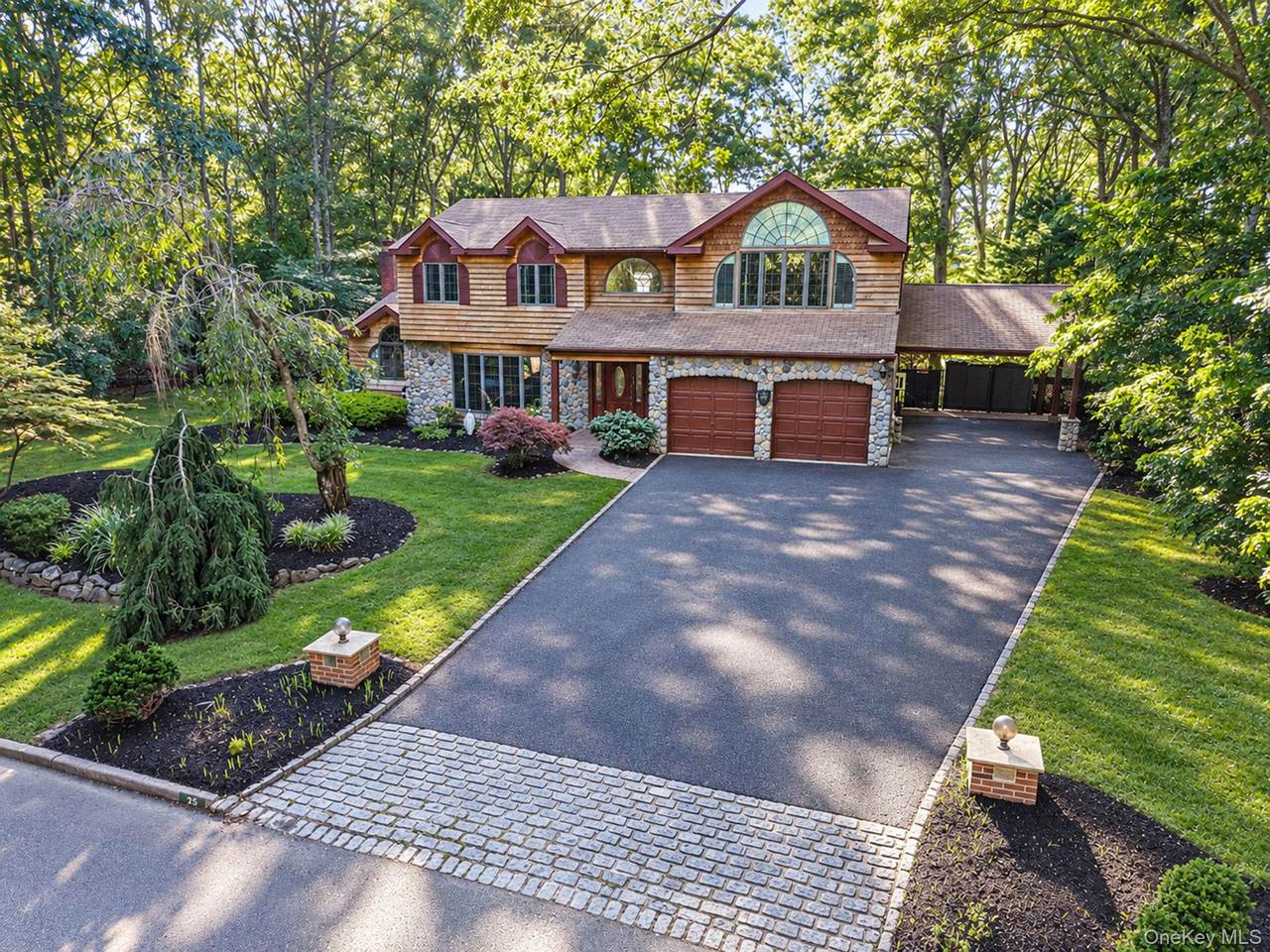 35 Hastings Drive - Photo 1