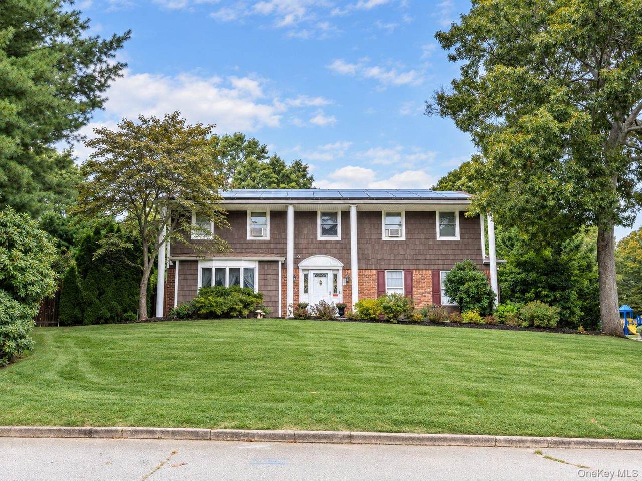 138 Main Avenue - Photo 1