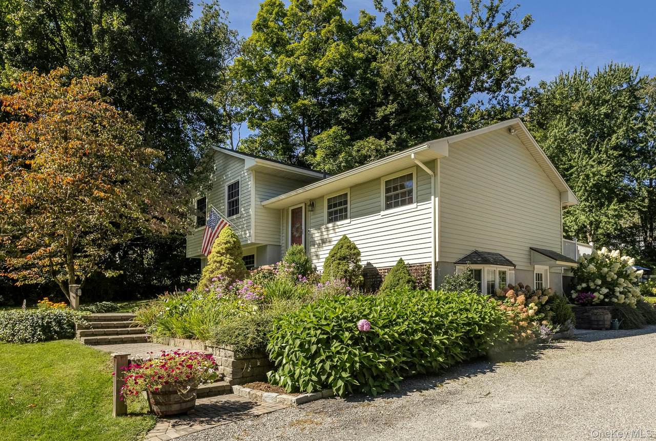 163 Horseshoe Road - Photo 1