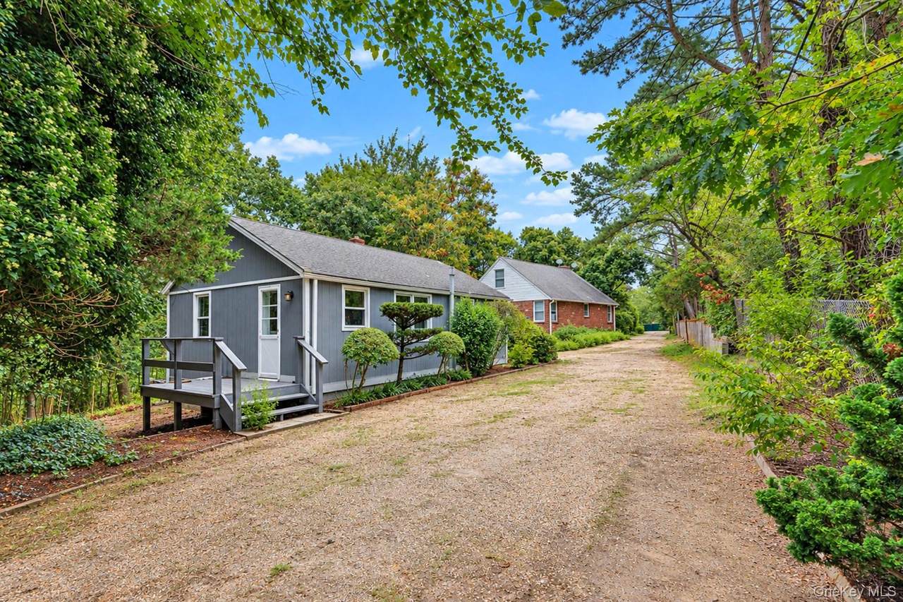 45 Peconic Road - Photo 1