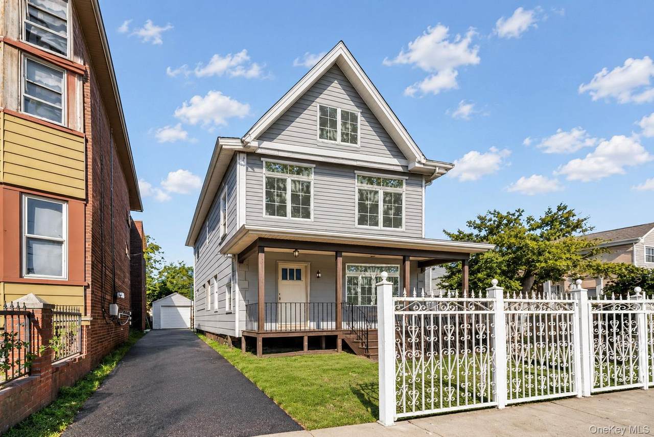 1073 Mcbride Street - Photo 1