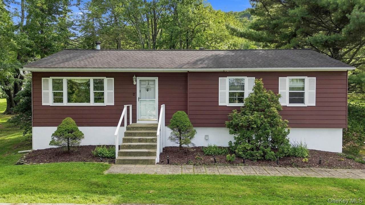 431 Newport Bridge Road - Photo 1